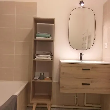 Le Savoie 2 3 Couchages ,balcon Et Parking Prive Apartment